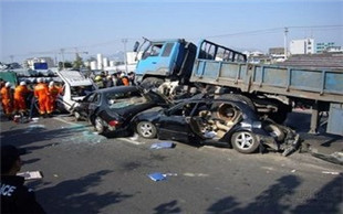 交通事故起诉