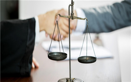 什么时候承租人可以在租赁期满后取得租赁物