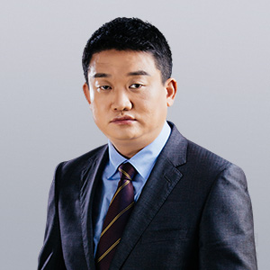 王健
