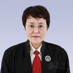 周前律师