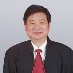 王建新