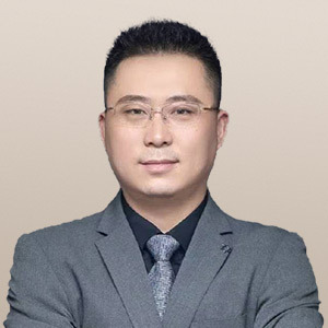 张圣涛律师