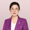 马赛男律师