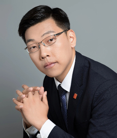 李维律师