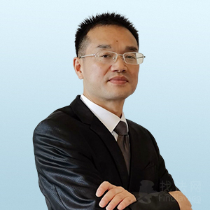 梁登俊