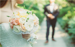 比法定结婚年龄小一岁能领结婚证吗